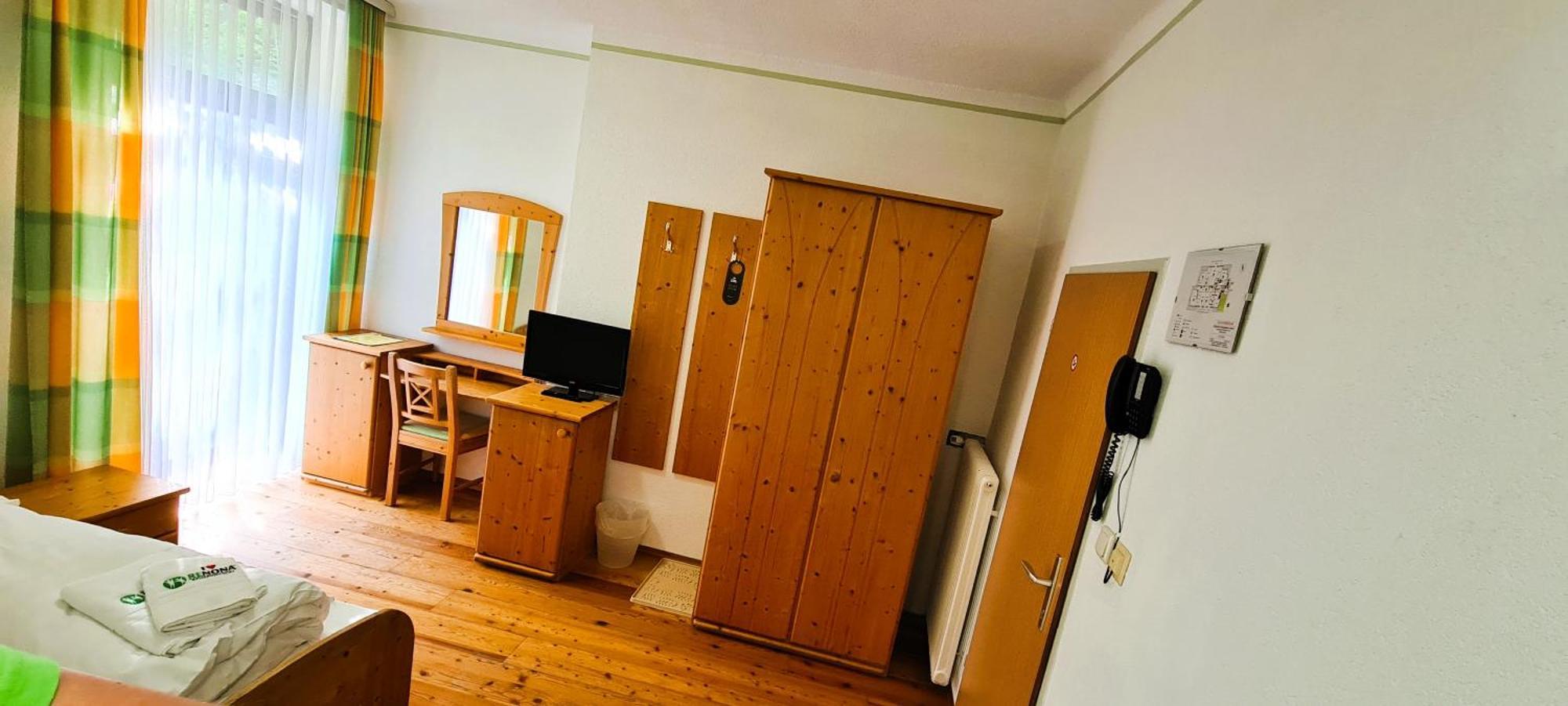 Kurhotel Renona Rehabilitation Земмеринг Екстер'єр фото